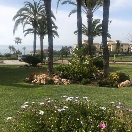 Вилла Bungalow Sea View, Pool, Tennis, Beach 5Min Walk Михас Экстерьер фото